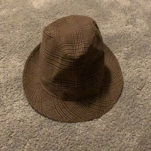 Fadora hat good condition